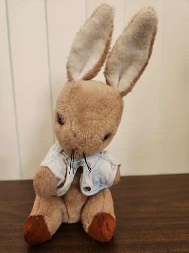 Peluche coniglio musicale